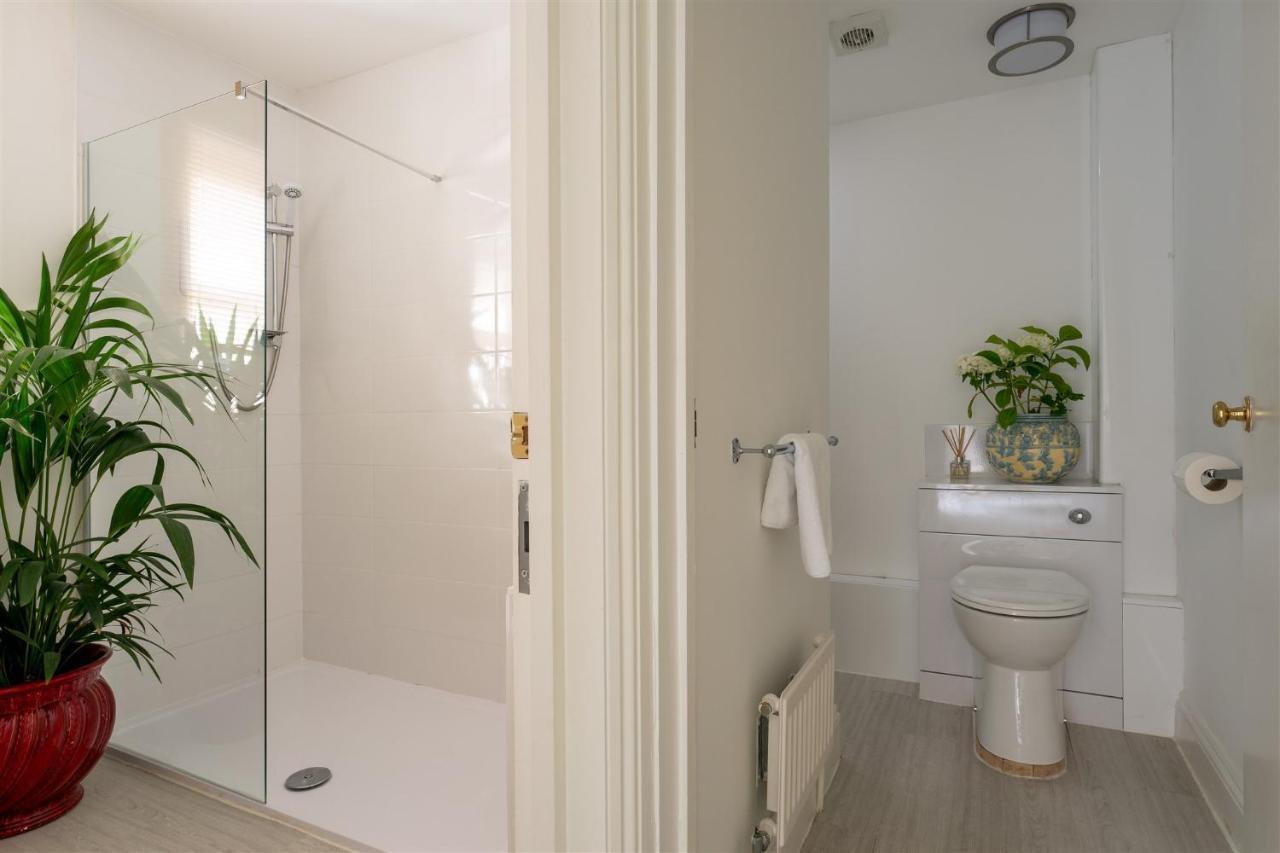 Palm Grove Apartments トーキー エクステリア 写真